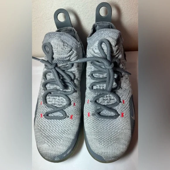 Nike | Shoes | Nike Zoom Kd 1 Cool Grey 218 Size 9 | Poshmark
